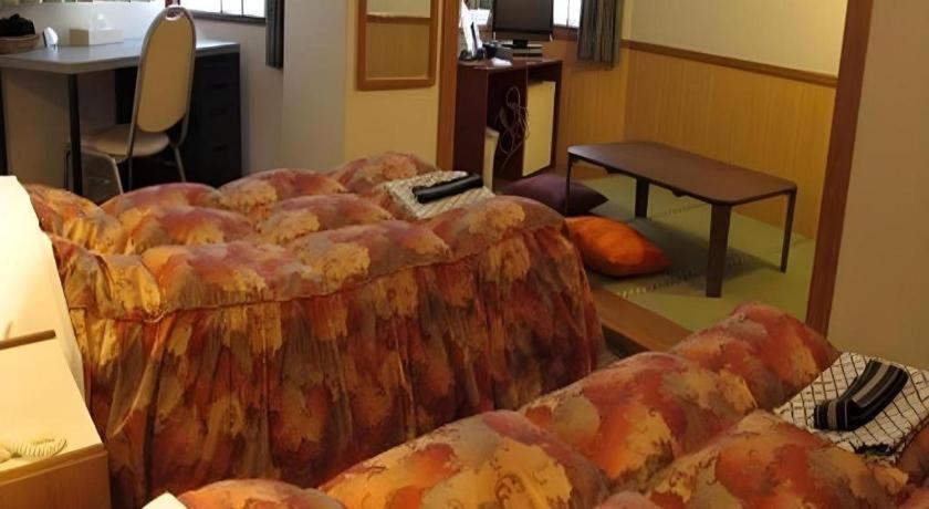 Mimatsu Hotel 水戸市 エクステリア 写真
